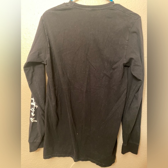 Small "Nightmare On Elm Street" Long Sleeve - Picture 2 of 4
